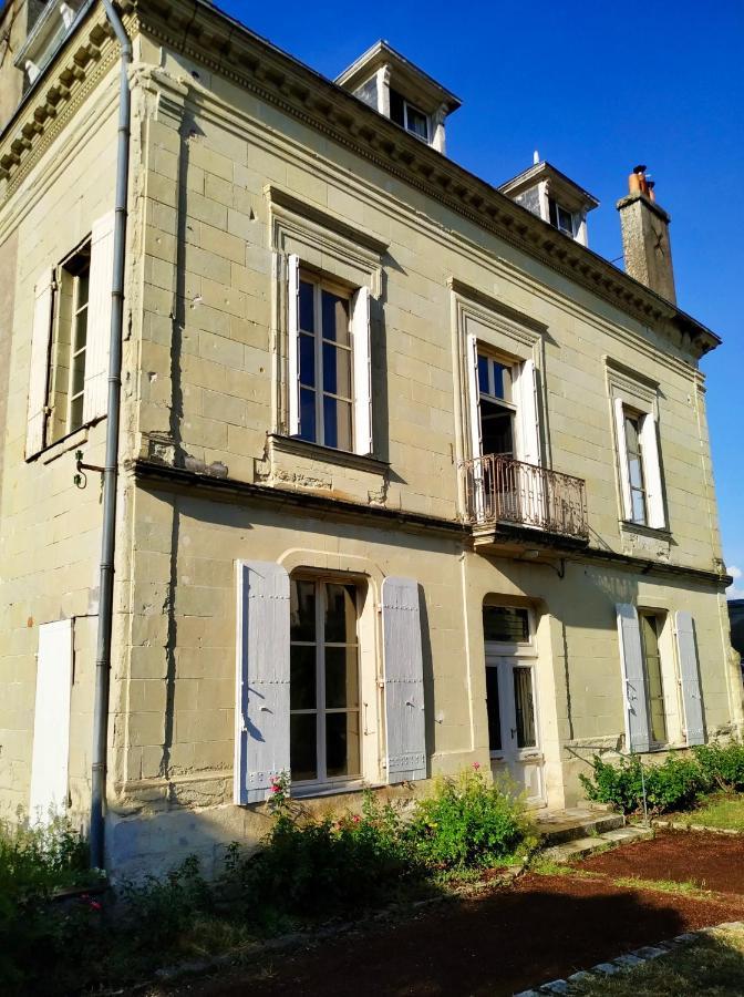 Le Gite Du Tresor Apartamento Montreuil-Bellay Exterior foto